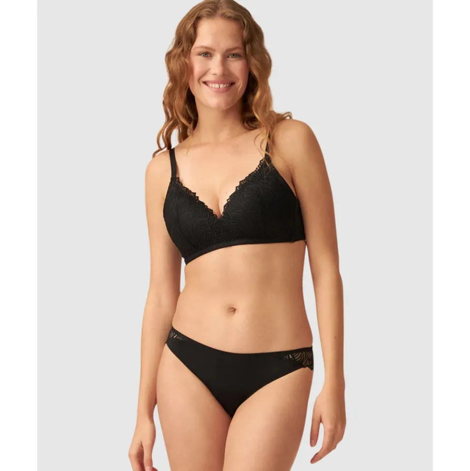 Buy The Friday Wirefree Recycled Lace Bra-Black