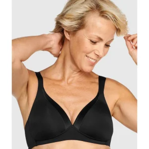Buy The Wednesday Wireless T-Shirt Bra with Padded Straps-Black