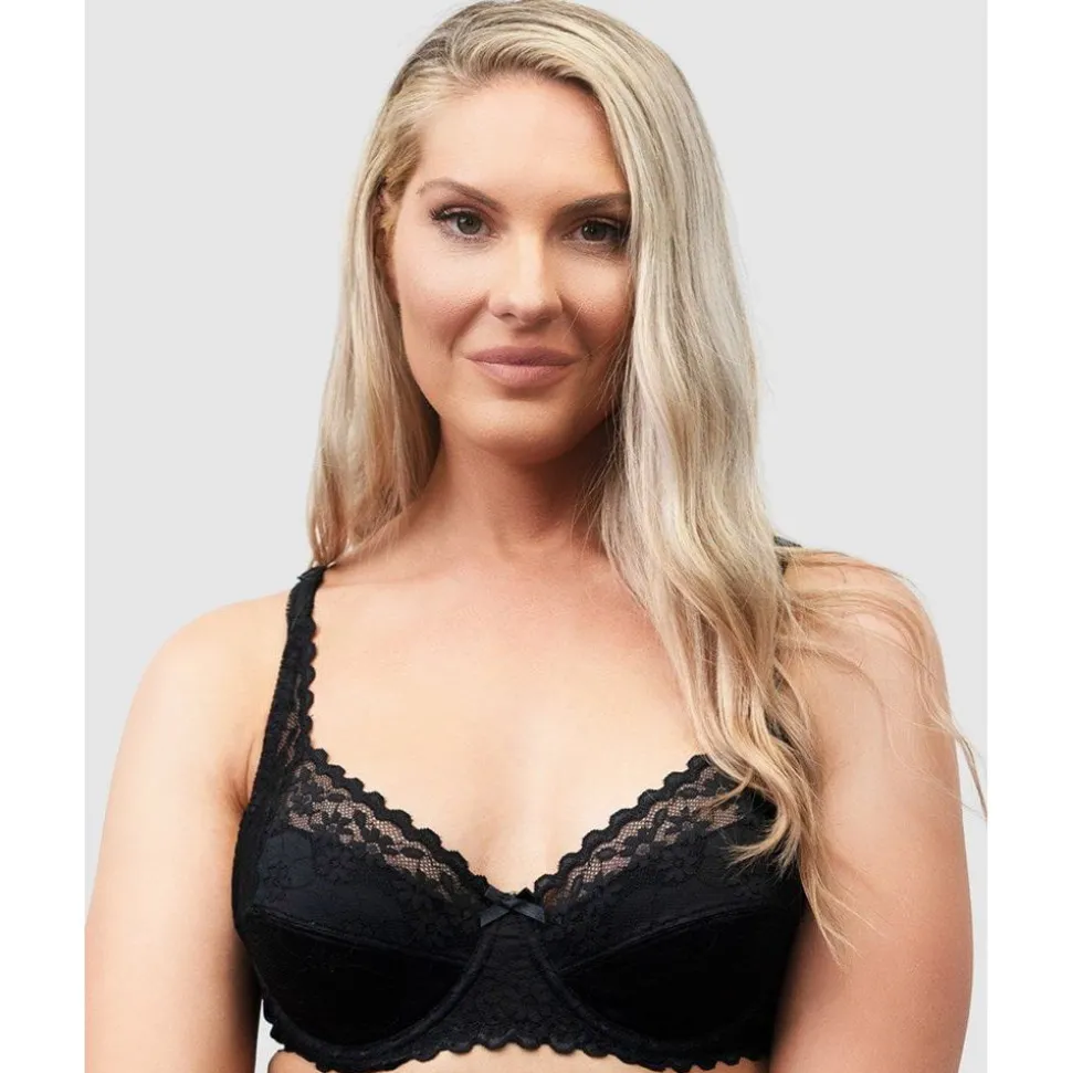 Buy Wired Padded Scalloped Lace Bra