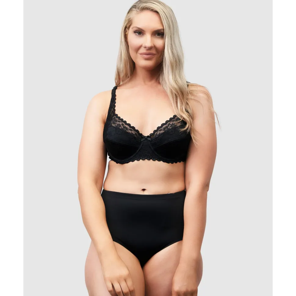 Buy Wired Padded Scalloped Lace Bra